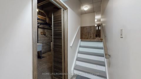 Photo 43 at 43 Warfield Drive, Pleasant View, Toronto