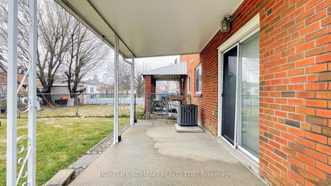 Photo 47 at 43 Warfield Drive, Pleasant View, Toronto