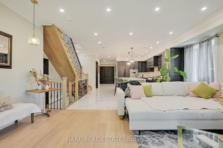 Photo 14 at 32 Bradfield Avenue W, City Centre West, Toronto