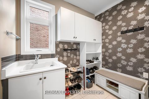 Photo 21 at 50 Lilly Valley Crescent, King City, King