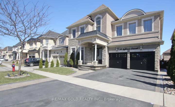 Photo 1 at 14 Ladbrook Crescent, Credit Valley, Brampton