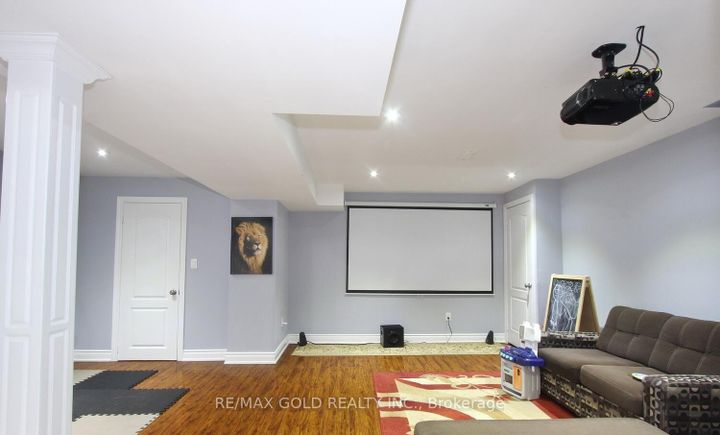 Photo 42 at 14 Ladbrook Crescent, Credit Valley, Brampton