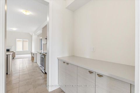 Photo 9 at 38 PALMIRA Drive, Sutton & Jackson's Point, Georgina