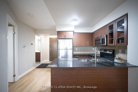 Photo 9 at 812 - 75 Norman Bethune Avenue, Beaver Creek Business Park, Richmond Hill