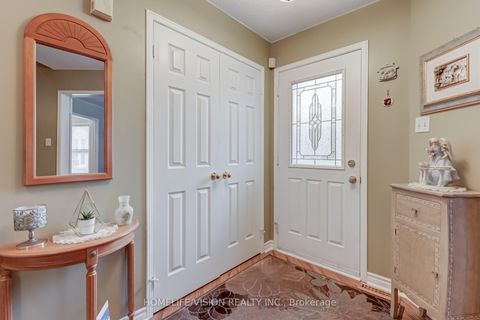 Photo 1 at 55 ETHERINGTON Crescent, West Bayfield, Barrie
