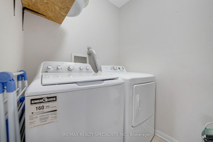 Photo 25 at 22 Apple Valley Way, Bram East, Brampton