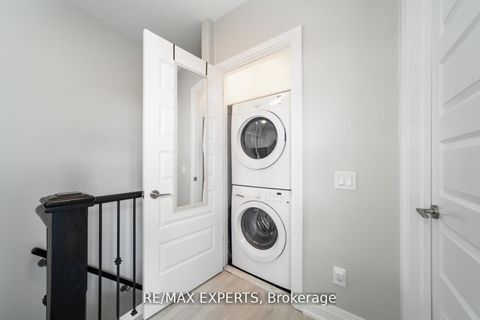 Photo 27 at 40 - 8167 Kipling Avenue, West Woodbridge, Vaughan