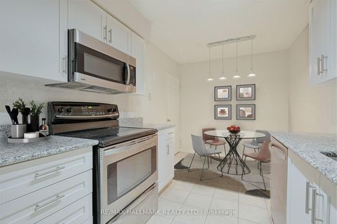 Photo 11 at 511 - 35 Merton Street, Mount Pleasant West, Toronto