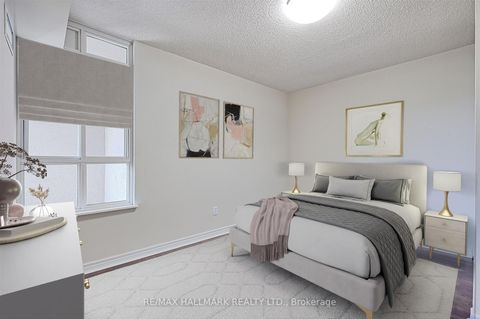 Photo 19 at 511 - 35 Merton Street, Mount Pleasant West, Toronto