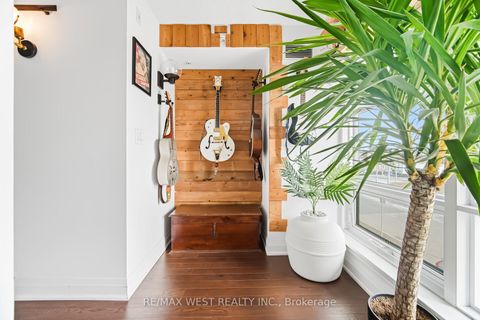 Photo 18 at 110 - 12 Woodstream Boulevard, Vaughan Grove, Vaughan