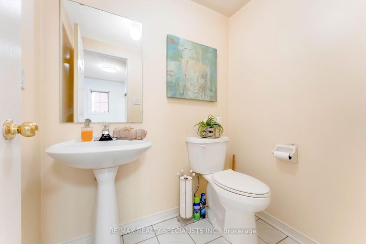 Photo 7 at 65 Clover Bloom Road, Wellington, Brampton