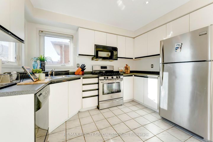 Photo 8 at 65 Clover Bloom Road, Wellington, Brampton