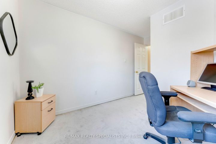 Photo 21 at 65 Clover Bloom Road, Wellington, Brampton