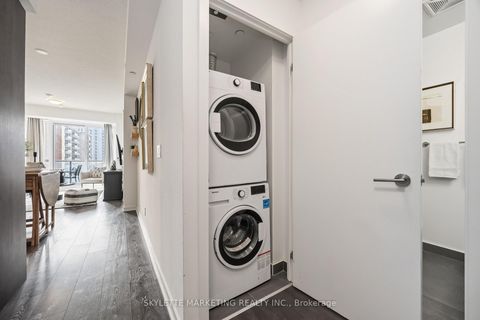 Photo 6 at 414 - 38 Forest Manor Road, Henry Farm, Toronto