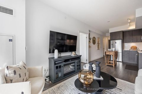 Photo 21 at 414 - 38 Forest Manor Road, Henry Farm, Toronto