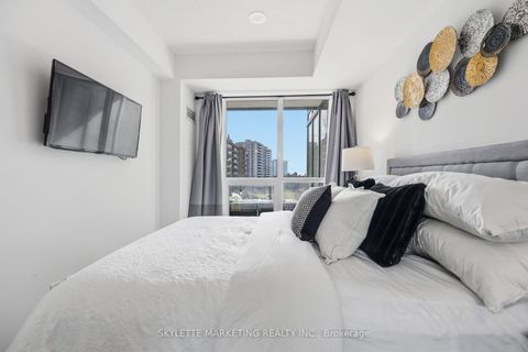 Photo 24 at 414 - 38 Forest Manor Road, Henry Farm, Toronto