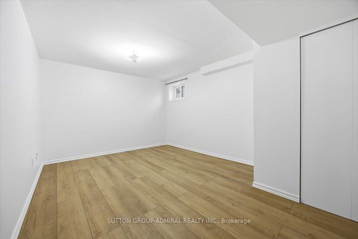 Photo 30 at 137 Chelwood Drive, Brownridge, Vaughan