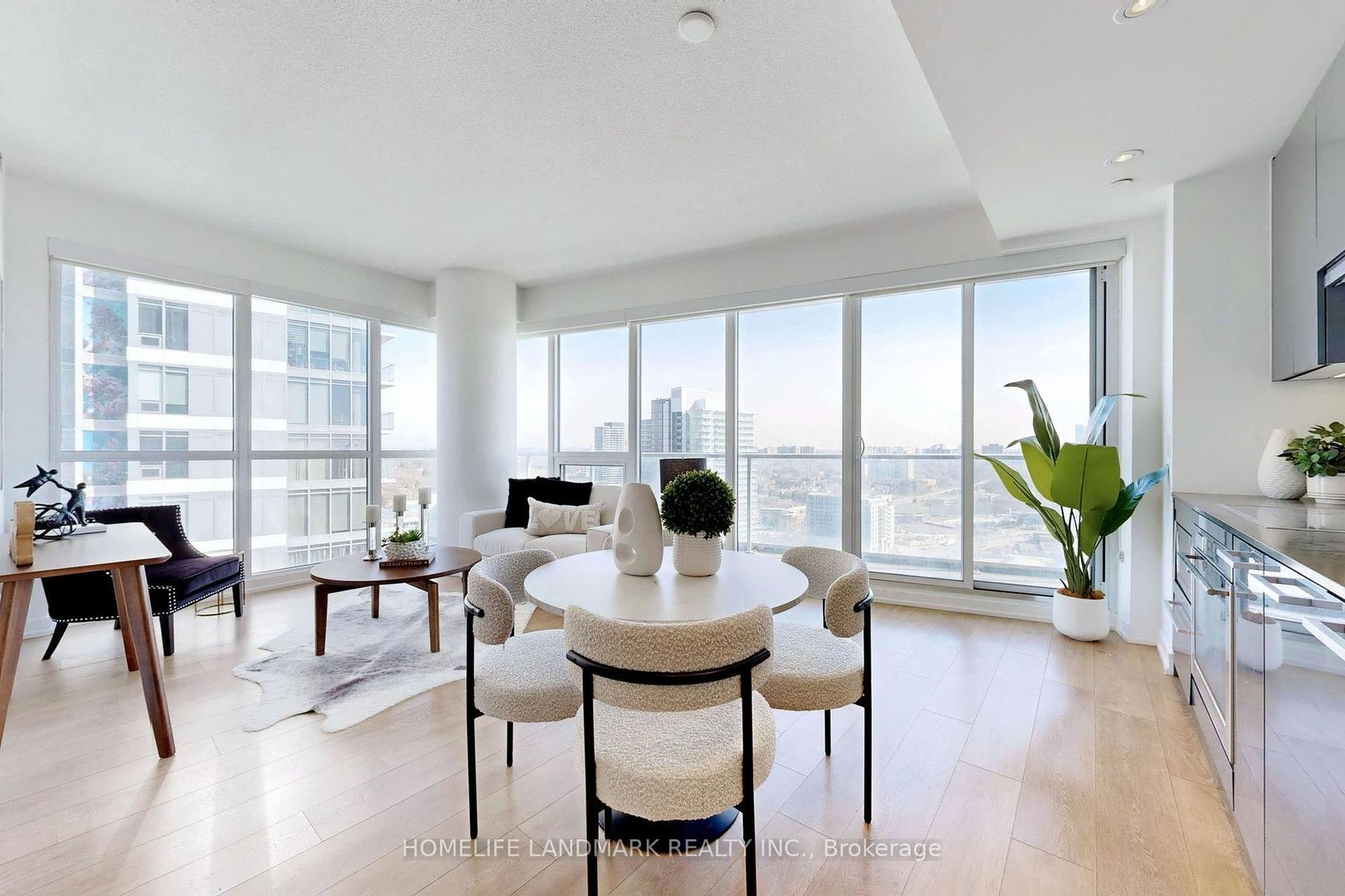 2209 - 117 Mcmahon Drive, Bayview Village, Toronto 2