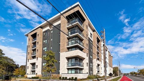 Photo 2 at 313 - 1 Falaise Road, West Hill, Toronto