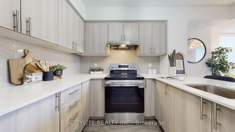 Photo 7 at 313 - 1 Falaise Road, West Hill, Toronto