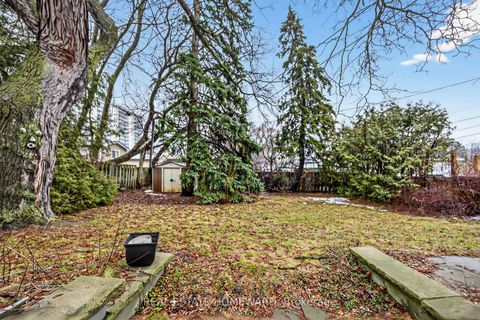 Photo 35 at 63 Donside Drive, Birchmount, Toronto