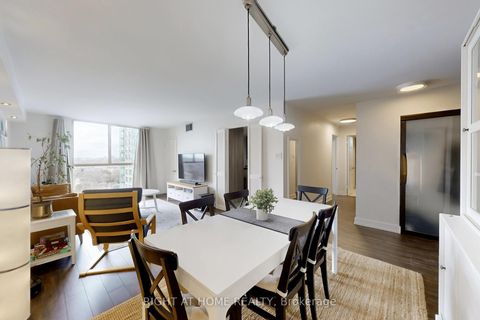 Photo 15 at 1404 - 5460 Yonge Street, Willowdale West, Toronto