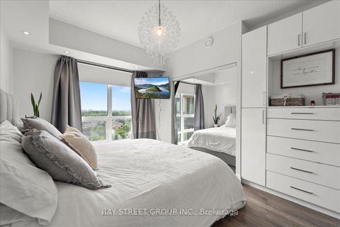 Photo 6 at 902 - 7730 Kipling Avenue, Vaughan Grove, Vaughan