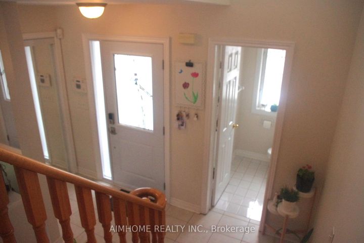 Photo 15 at 4889 James Austin Drive, Hurontario, Mississauga