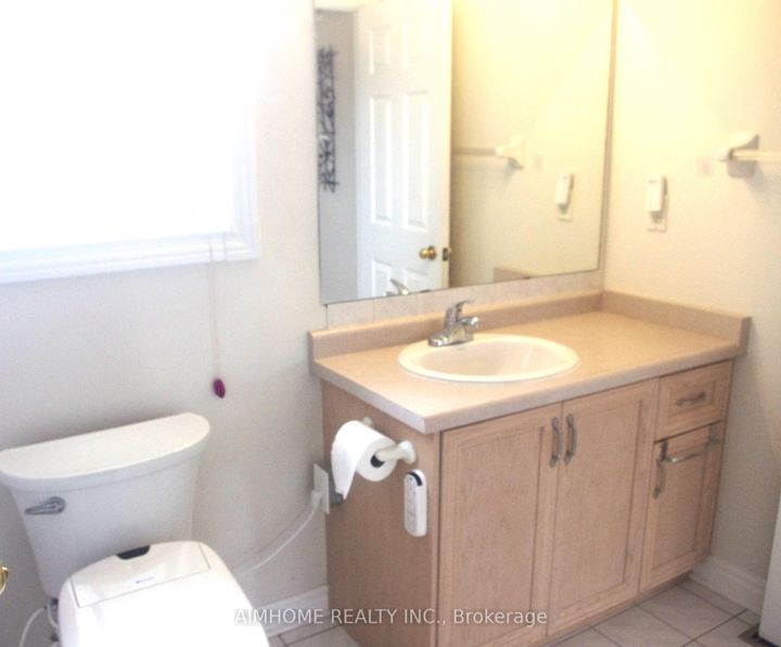 Photo 23 at 4889 James Austin Drive, Hurontario, Mississauga