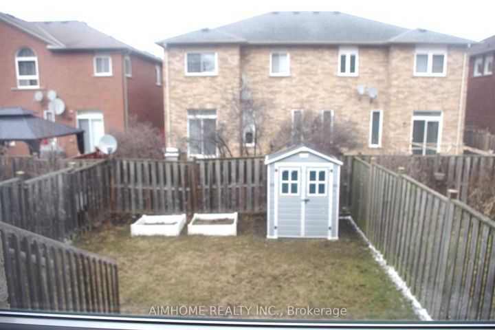 Photo 31 at 4889 James Austin Drive, Hurontario, Mississauga