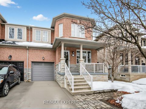 Photo 3 at 35 Arundel Drive, Vellore Village, Vaughan