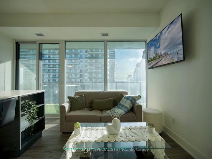 Photo 8 at 2009 - 70 Annie Craig Drive, Mimico, Toronto