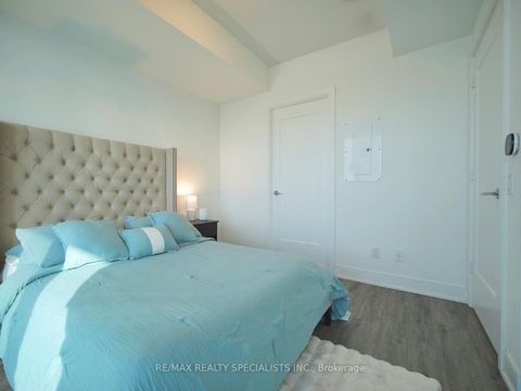 Photo 12 at 2009 - 70 Annie Craig Drive, Mimico, Toronto