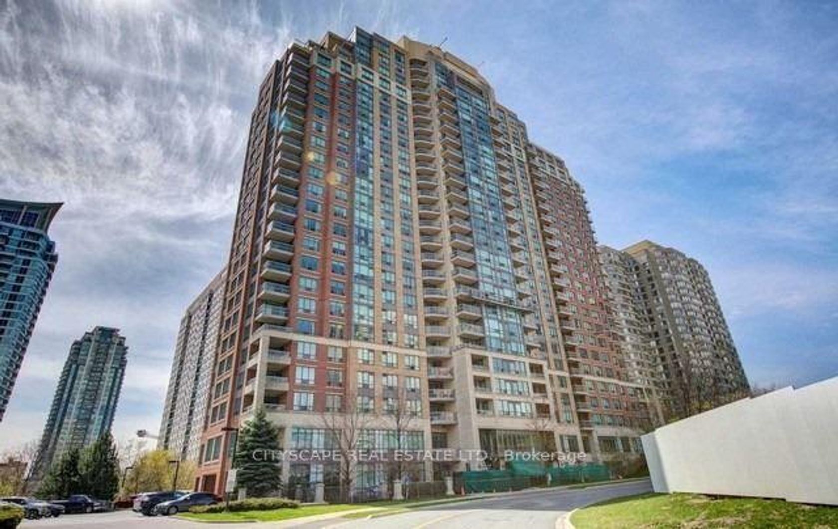 #1606 - 156 Enfield Place, City Centre, Mississauga 