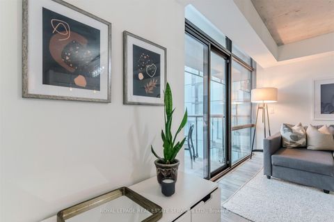 Photo 17 at 703 - 55 Stewart Street, Waterfront Communities C1, Toronto