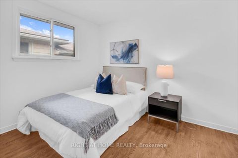 Photo 16 at 170 Farewell Street, Donevan, Oshawa