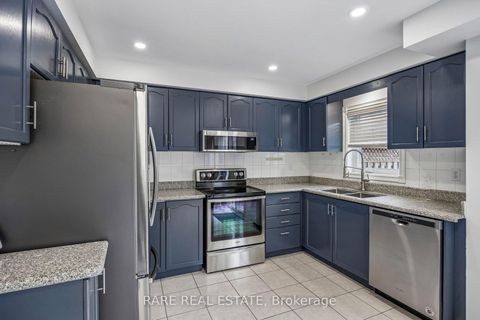 Photo 12 at 276 Milliken Meadows Drive, Milliken Mills West, Markham