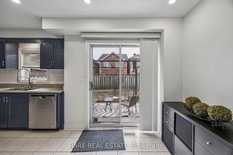 Photo 16 at 276 Milliken Meadows Drive, Milliken Mills West, Markham