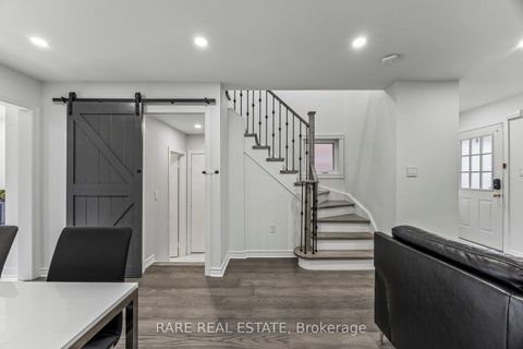 Photo 20 at 276 Milliken Meadows Drive, Milliken Mills West, Markham