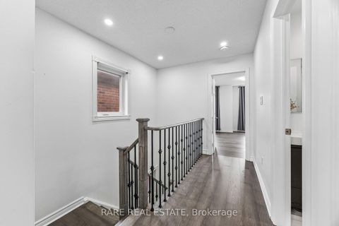 Photo 23 at 276 Milliken Meadows Drive, Milliken Mills West, Markham