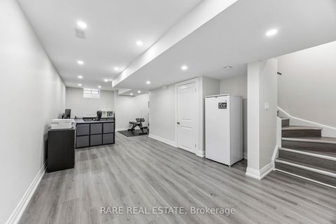 Photo 34 at 276 Milliken Meadows Drive, Milliken Mills West, Markham