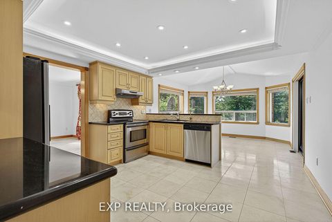 Photo 10 at 315 Stephanie Boulevard, Kleinburg, Vaughan