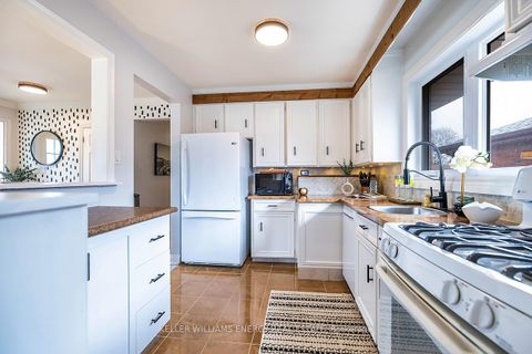 Photo 13 at 487 Cunningham Avenue, McLaughlin, Oshawa