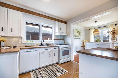 Photo 15 at 487 Cunningham Avenue, McLaughlin, Oshawa