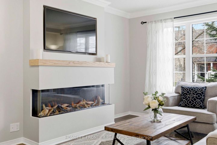 Photo 5 at 198 Pleasant Ridge Avenue, Patterson, Vaughan