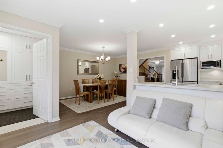 Photo 15 at 198 Pleasant Ridge Avenue, Patterson, Vaughan