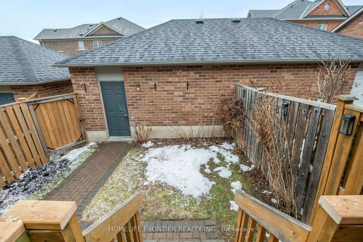 Photo 31 at 198 Pleasant Ridge Avenue, Patterson, Vaughan