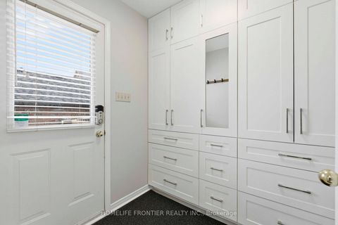 Photo 16 at 198 Pleasant Ridge Avenue, Patterson, Vaughan