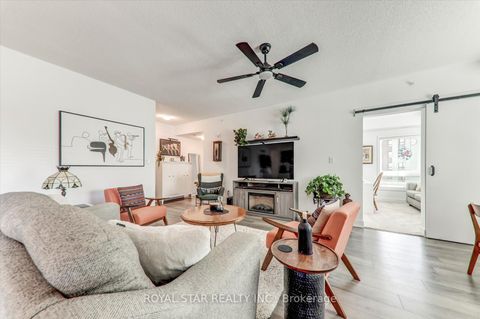 Photo 16 at 401 - 1 Chef Lane, Shore, Barrie