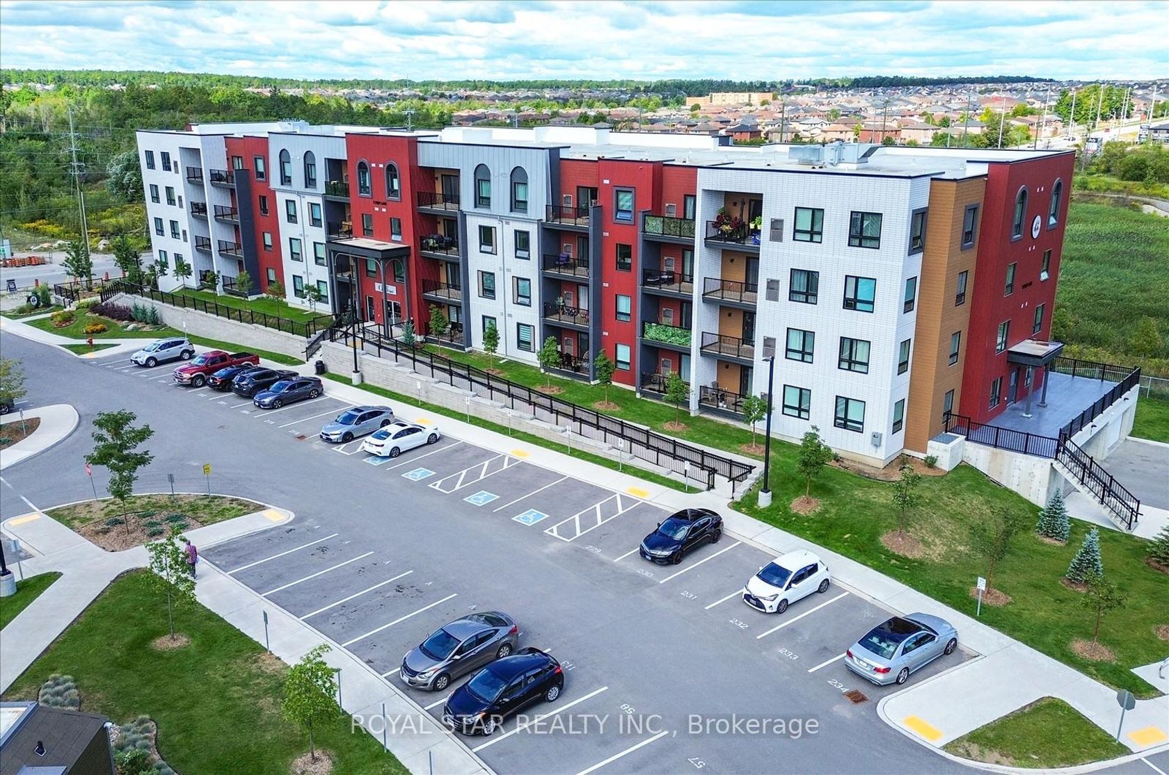 401 - 1 Chef Lane, Shore, Barrie photo 4